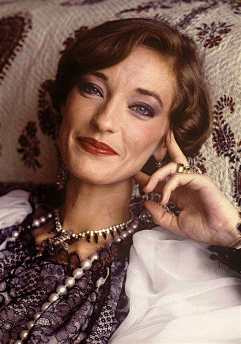 loulou de la falaise photos.